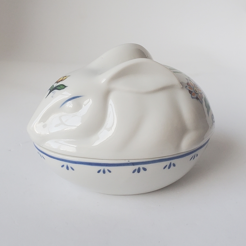Roma Al Fresco for Elizabeth Arden Rabbit Ceramic Scented Candle Vintage
